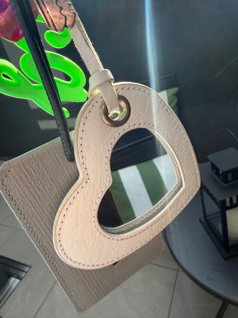バレンシアガチャームBALENCIAGAキーリング