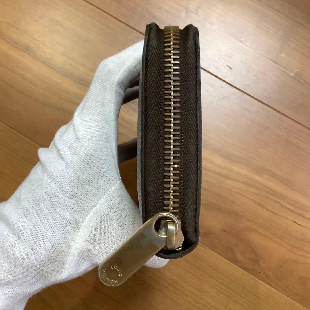 Louis Vuitton モノグラム長財布　モノグラム ジッピー・ウォレット