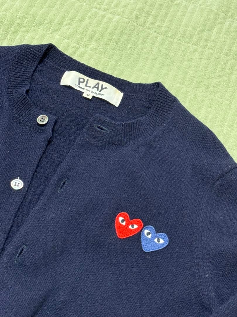 PLAY COMME des GARCONS ハートワッペン　カーディガン