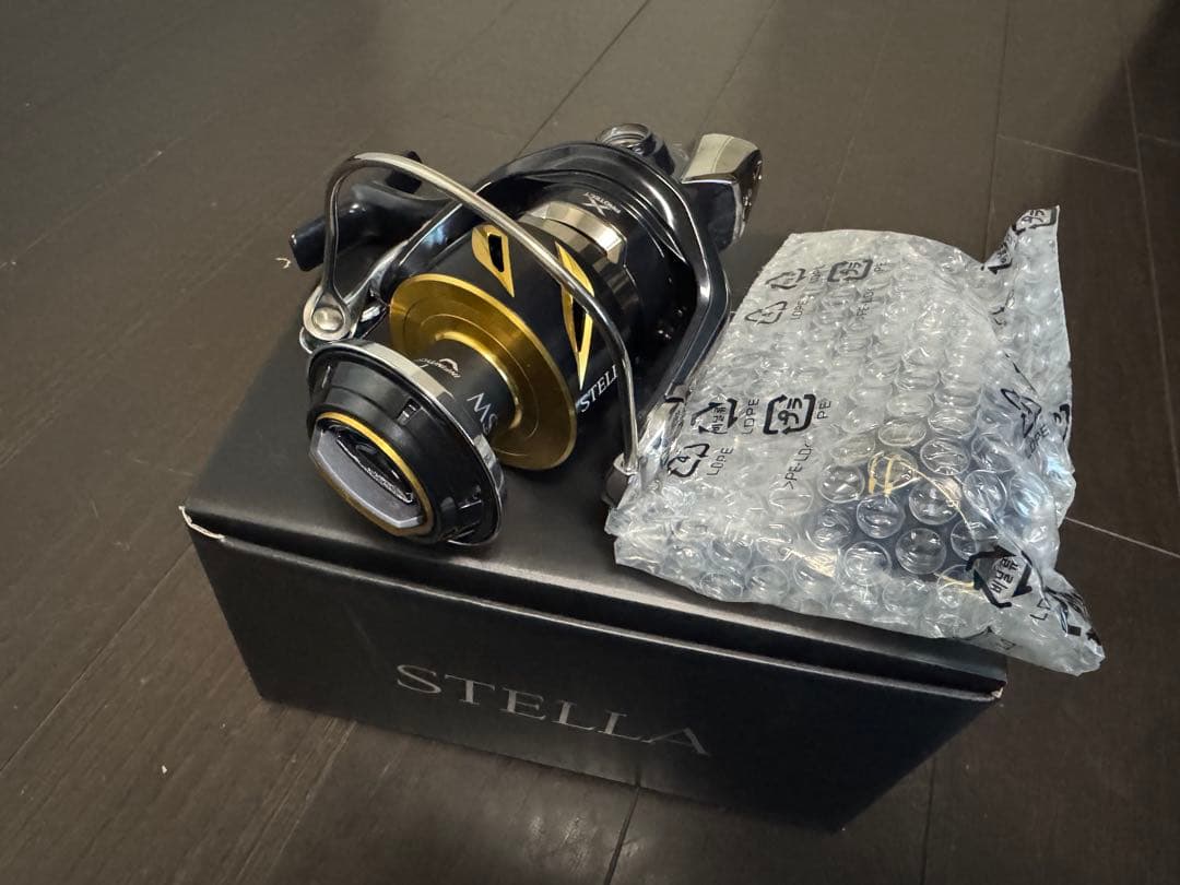 シマノ19ステラSW8000HG 新品未使用