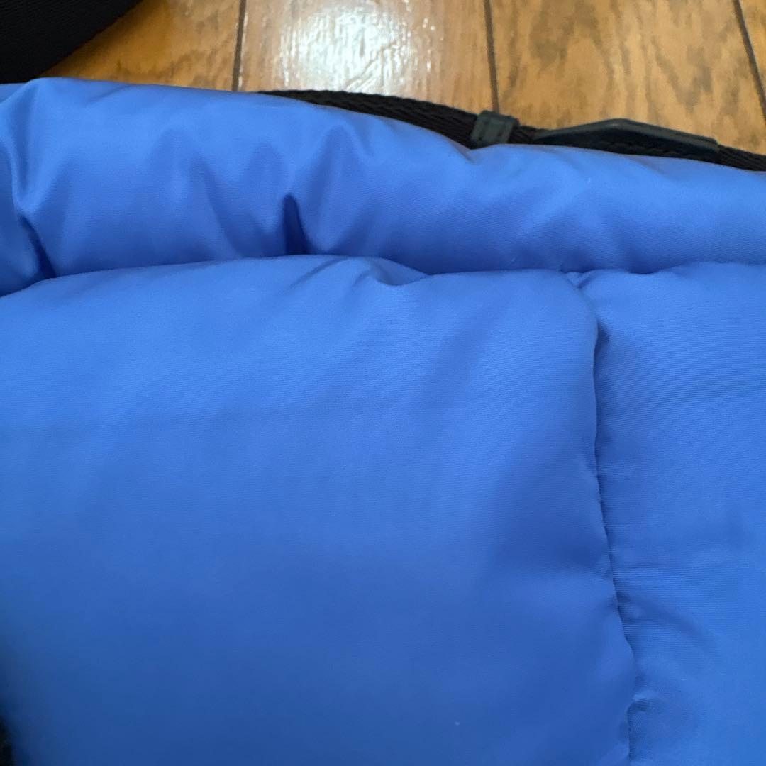 モンクレールボディバッグ