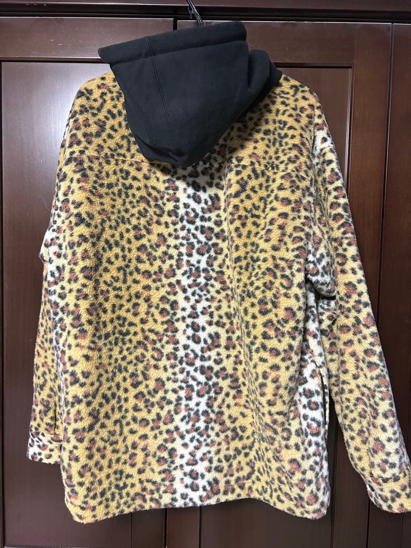 シュプリーム　パーカー　Supreme 23AWレオパード M美品