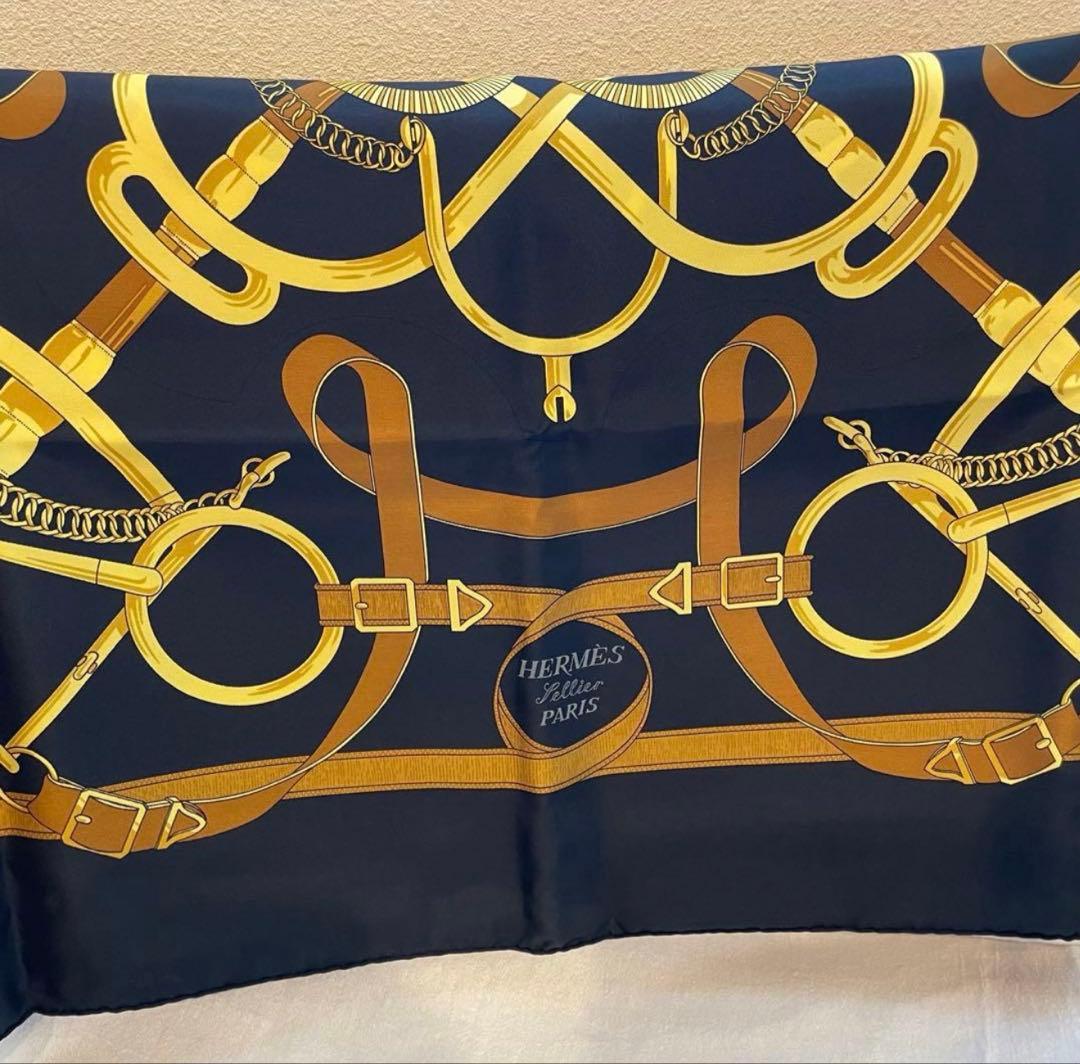 新品　未使用　HERMES エルメス　スカーフ