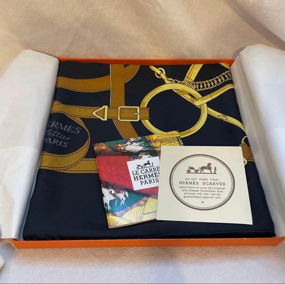 新品　未使用　HERMES エルメス　スカーフ