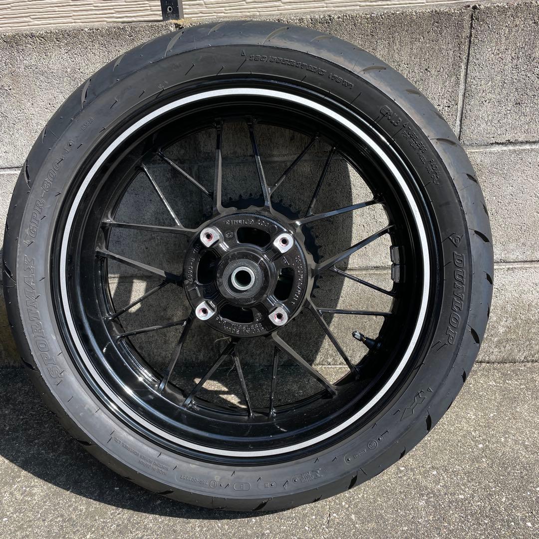 Z900RS 前後タイヤ　ホイールセット