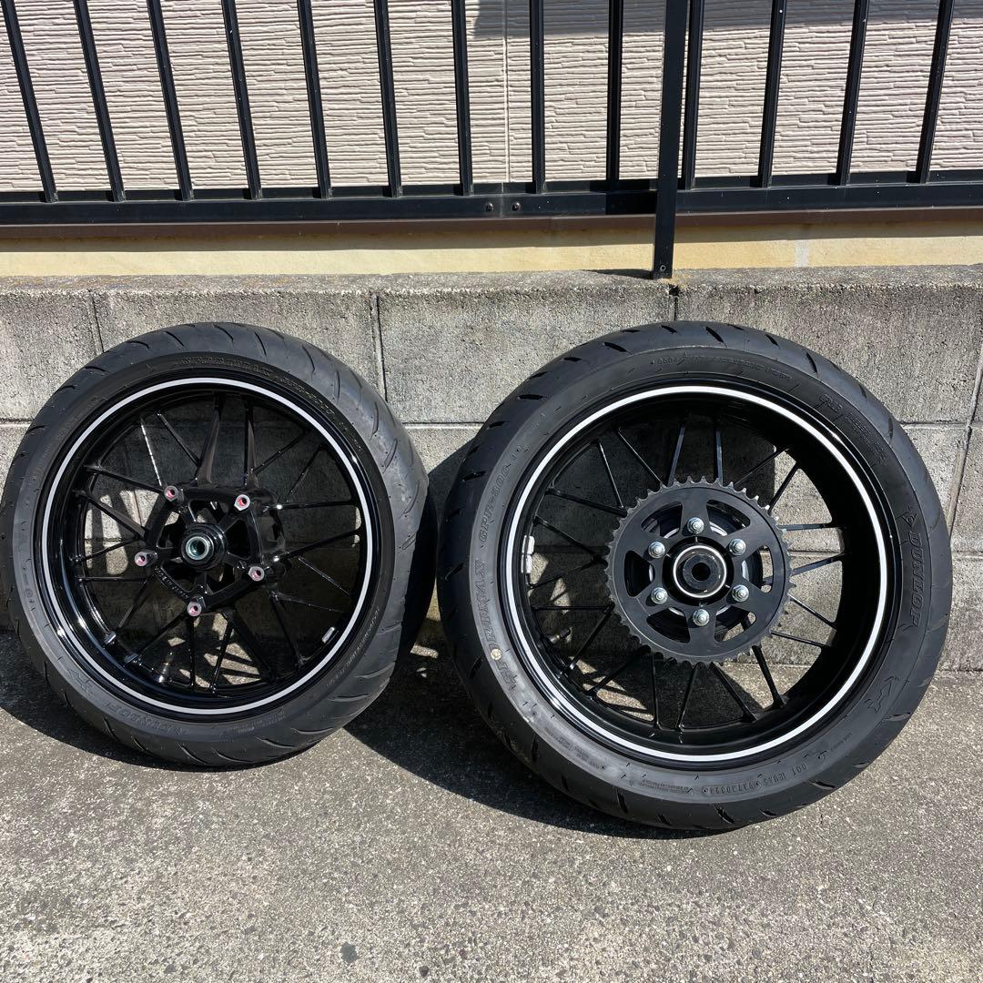 Z900RS 前後タイヤ　ホイールセット