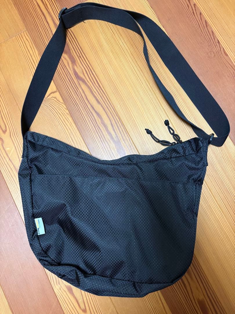 美品 22ss シュプリーム　メッセンジャーバッグ