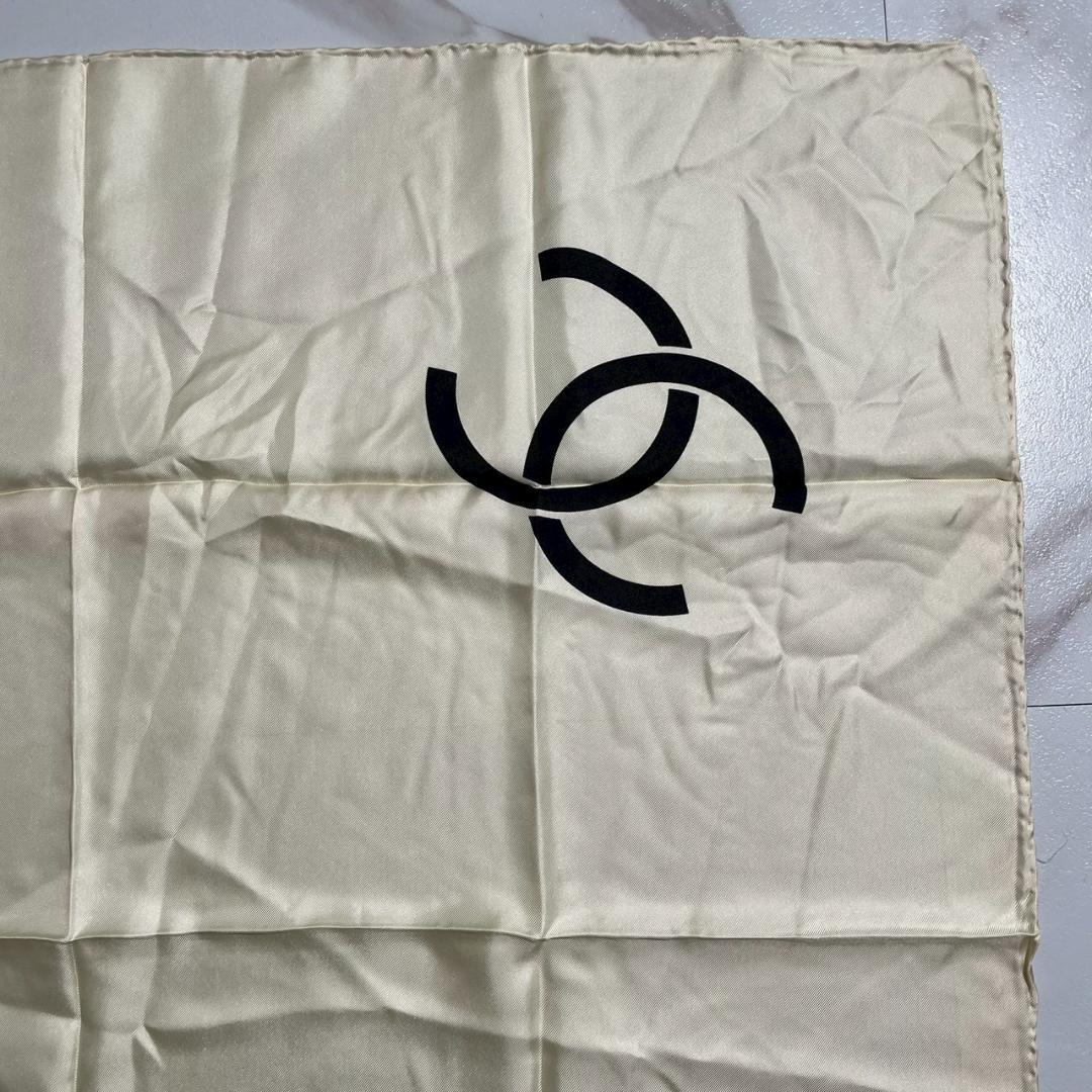 激レア美品！CHANEL シャネル ココマーク スカーフ ホワイト