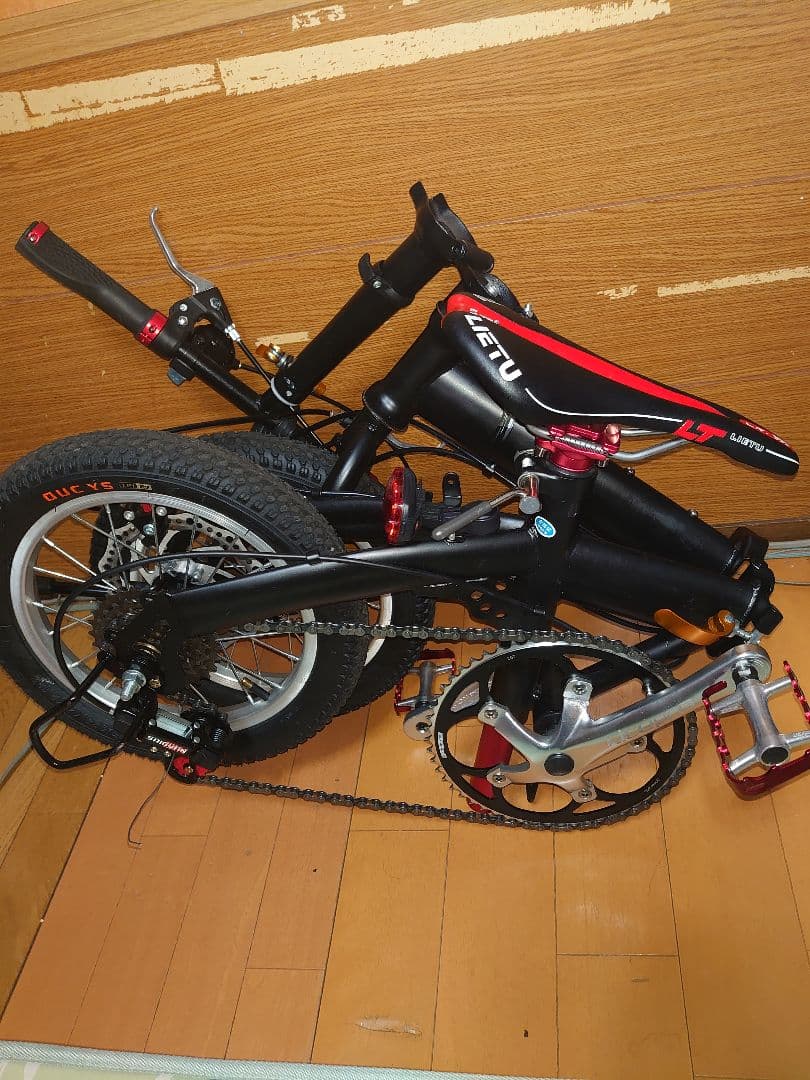 再出品小径タイヤ折りたたみ自転車