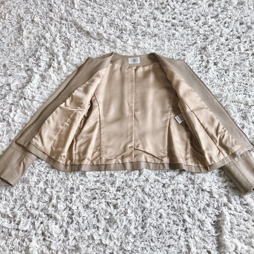 【美品】J.PRESS ラムレザー　羊革　L 大きいサイズ　ベージュ ノーカラー