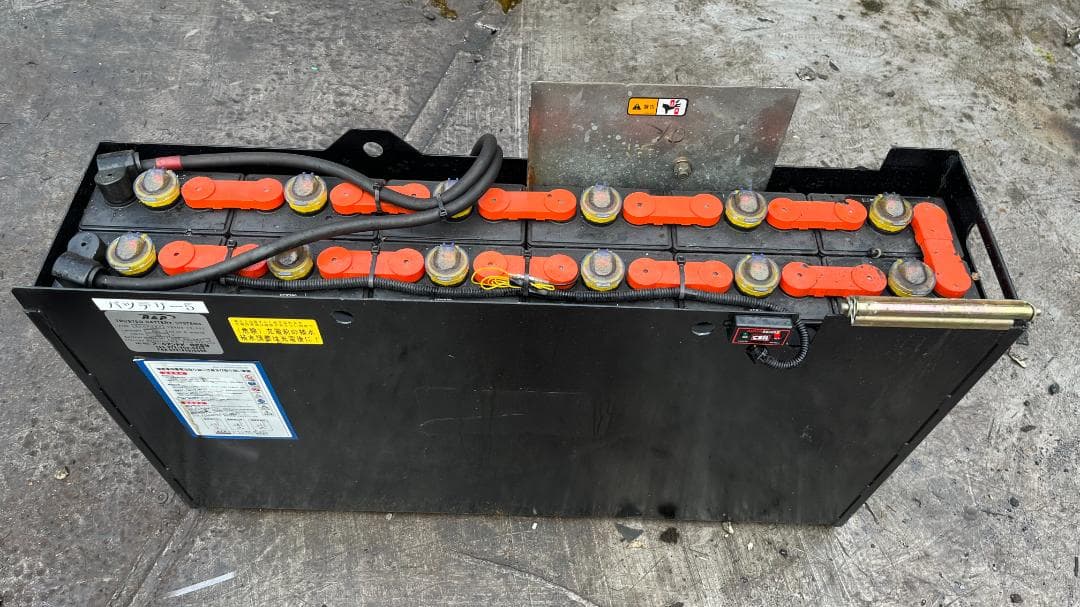 フォークリフトバッテリーSVCF280 48V （FBRM9-75-300使用）