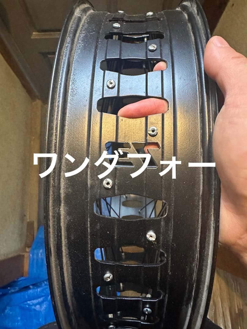 Super73rx rフロントホイール20x5.0