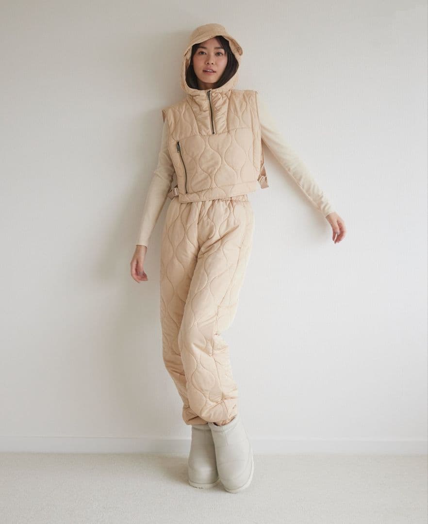 ☆ 新品 TW つぐみ2021 ナイロンキルティングベスト ベージュ