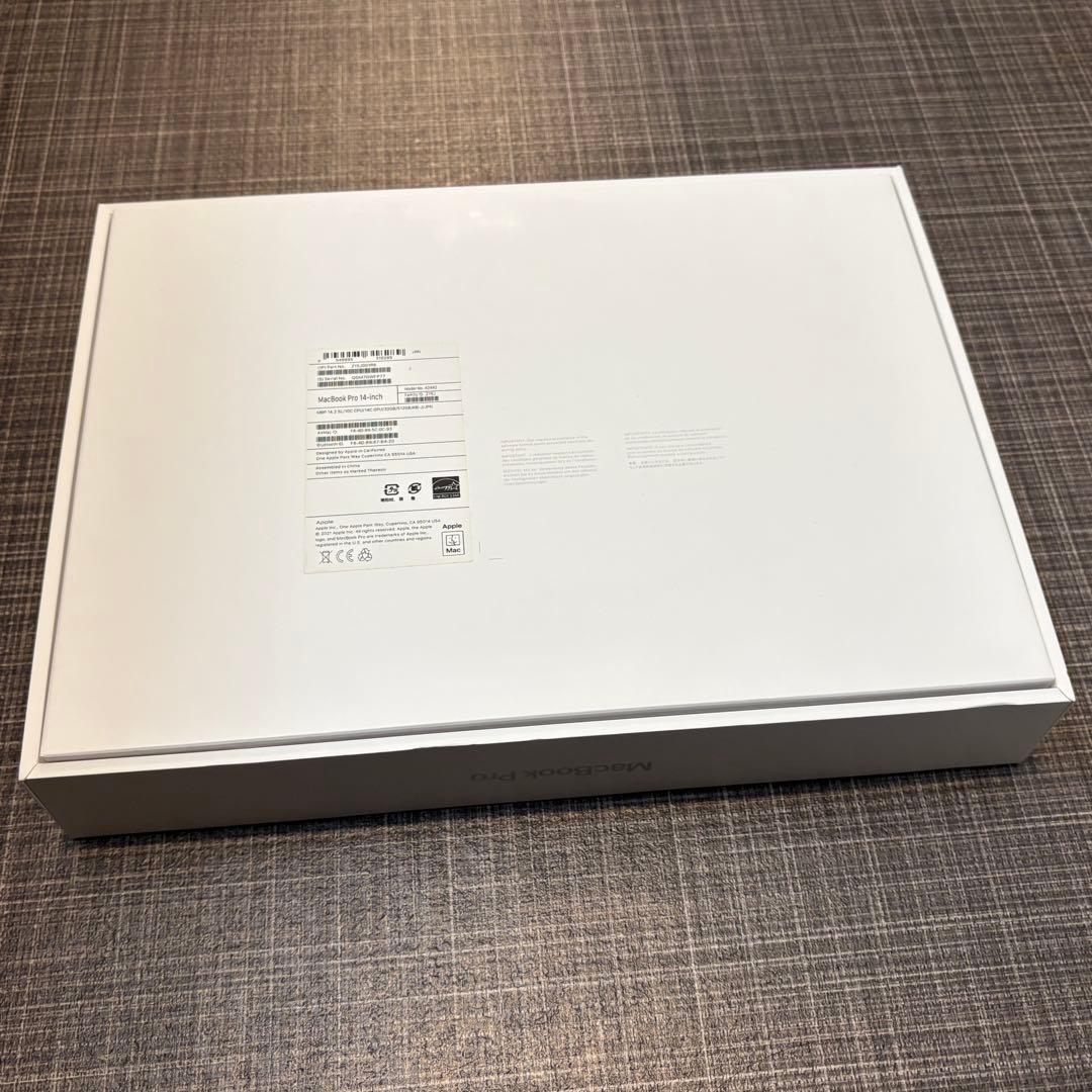 MacBook Pro M1Pro 14インチ メモリ32GB 512GBSSD