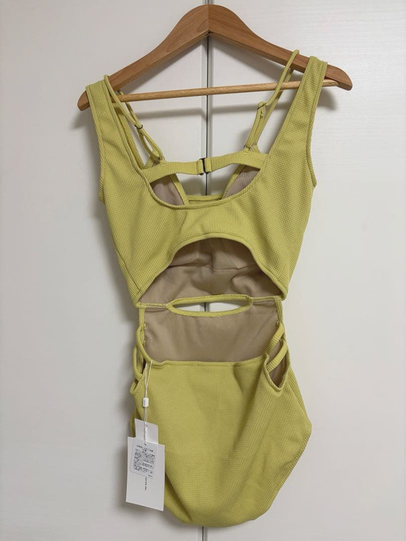 ころも。 様せ専用※2024SS HOLE ONEPIECE SWIMWEAR
