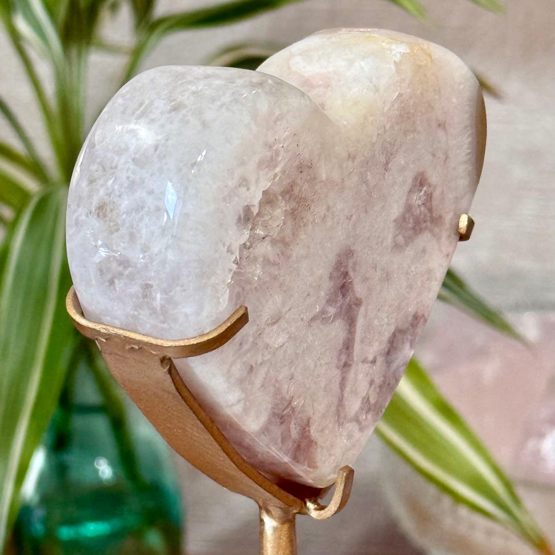 ピンクアメジストフラワーアゲート　ハート　専用スタンド付き　ブラジル産　天然石
