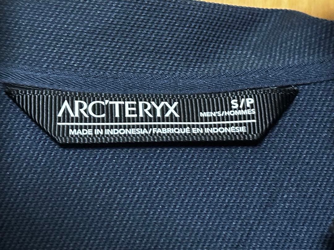 ARC'TERYX ネイビー ガンマlt フーディ
