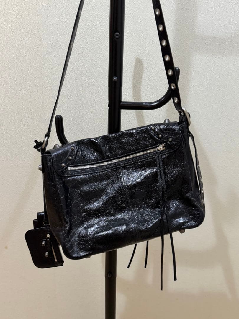 ayaBALENCIAGA LE CAGOLE MEDIUM レア品