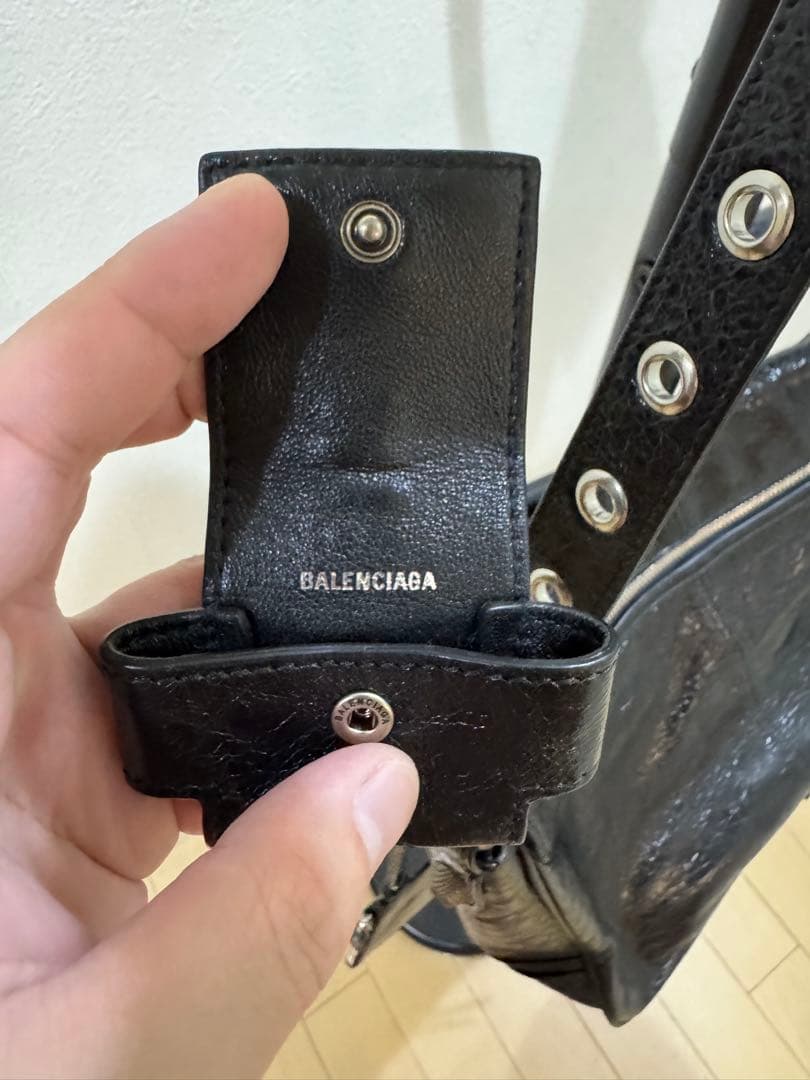 ayaBALENCIAGA LE CAGOLE MEDIUM レア品