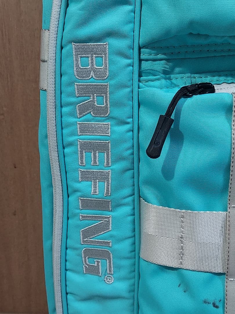 希少 人気色アクア〈BRIEFING〉キャディバッグ ブリーフィング 終売品