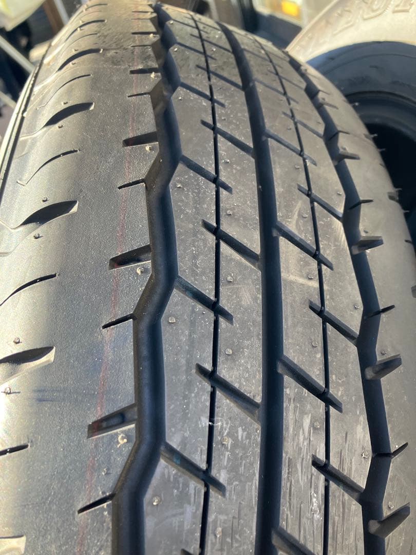 195/80R15ハイエース新車外しダンロップSP175 LT ②購入条件あり