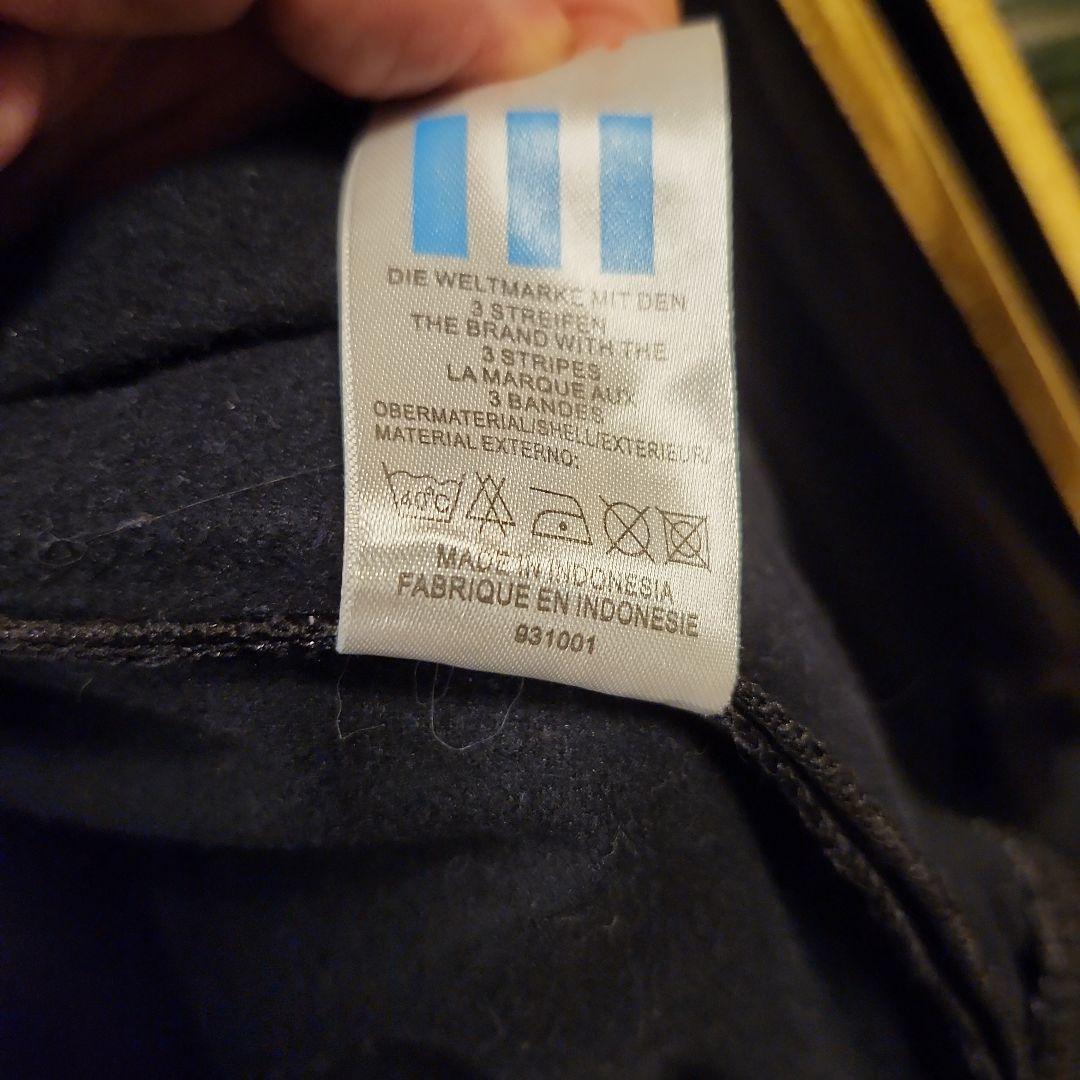 バナ　　アディダス　レザートラックジャケット　　パーカー