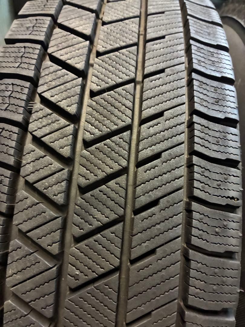 ブリヂストン美品❗️175/70R14スタッドレスセット❗️