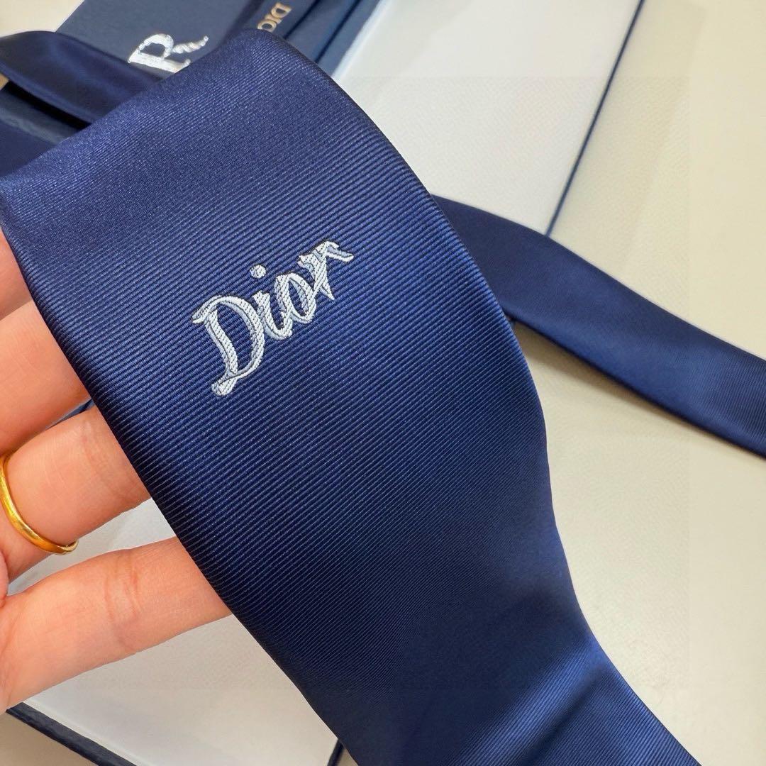 Dior ネイビー シルク ネクタイ 箱付き