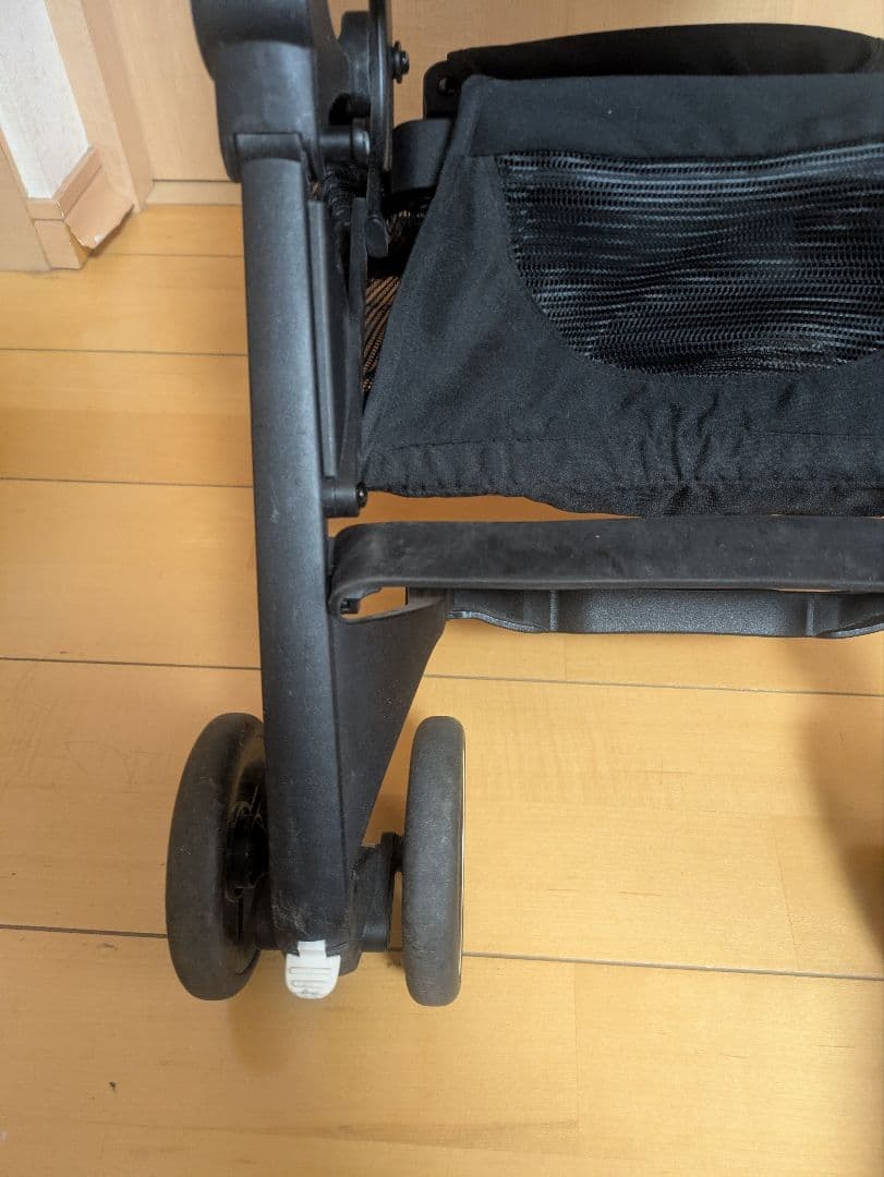 gb 折りたたみ式ベビーカー ブラック　ポキット