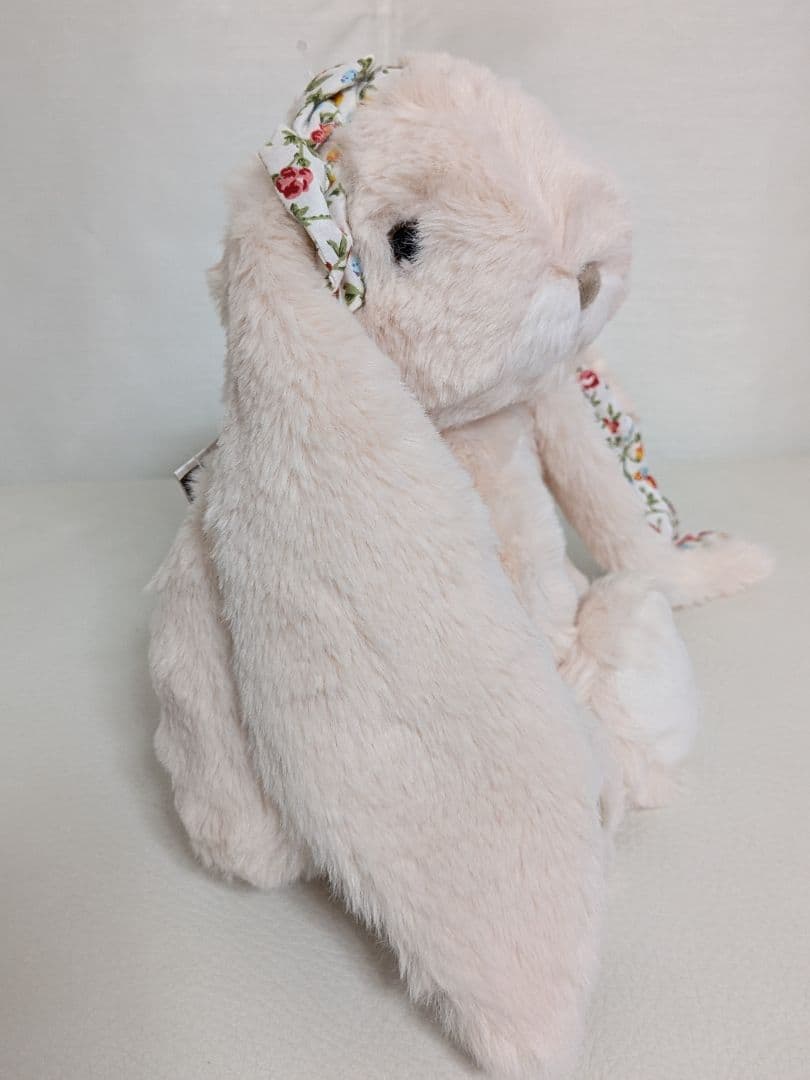 【新品未使用品】ブコウスキー ★うさぎ ぬいぐるみ