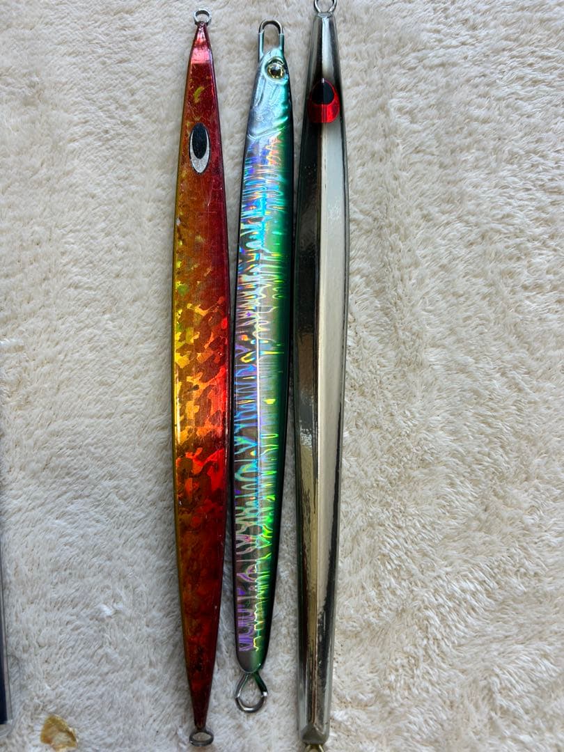 ウロコジグ400g、あいや〜ロング350g、スイムライダー、トンジギ、マグロ