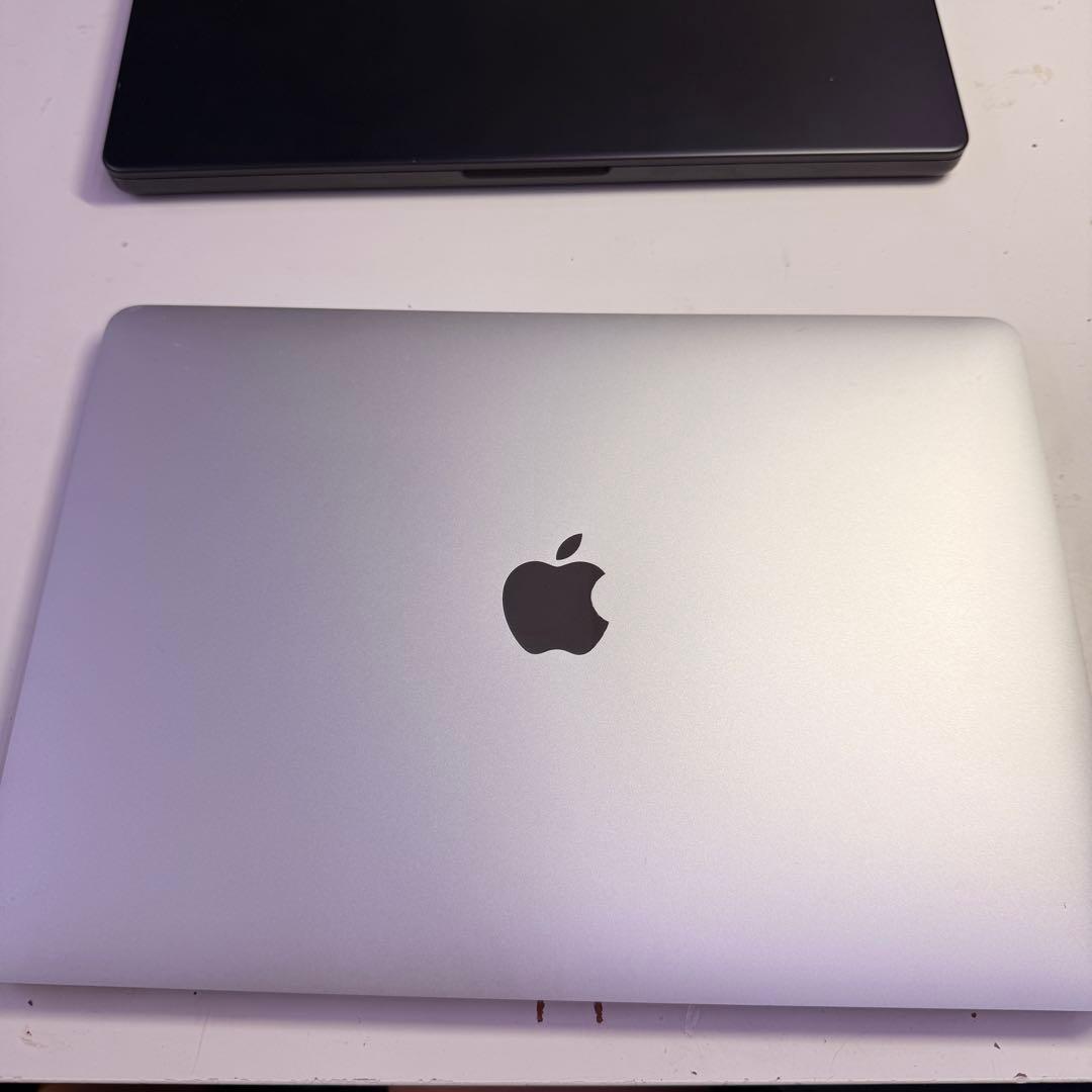 美品　MacBookPro 2019 13インチ　メモリ16GB