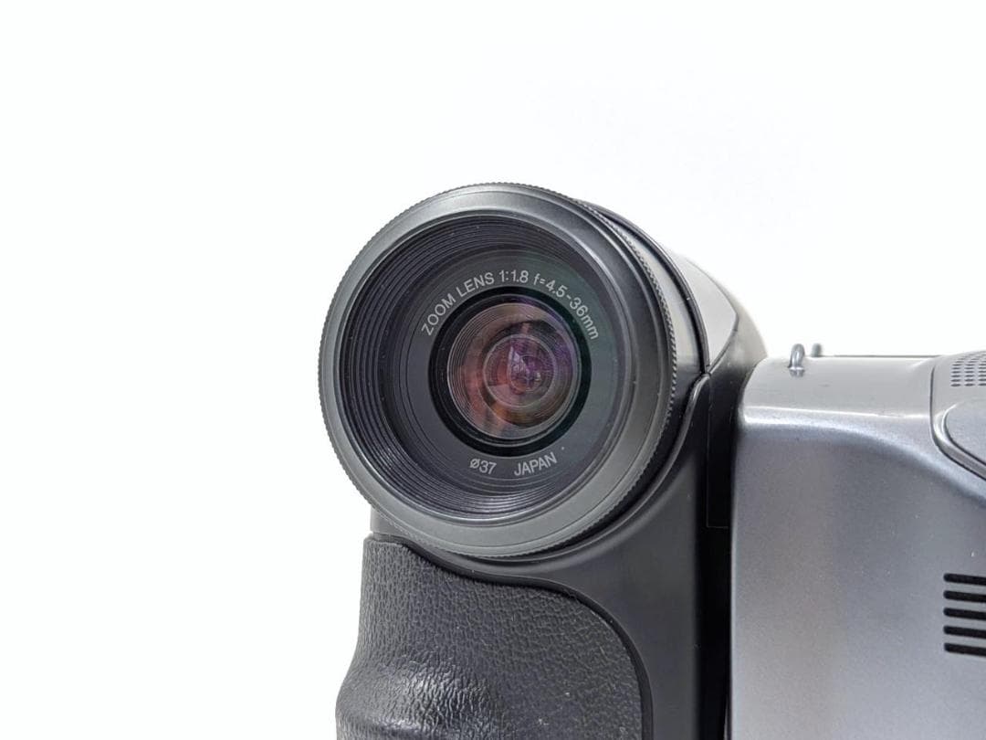 8mmテープのダビングに！ SHARP ビデオカメラ VL-HL50 02