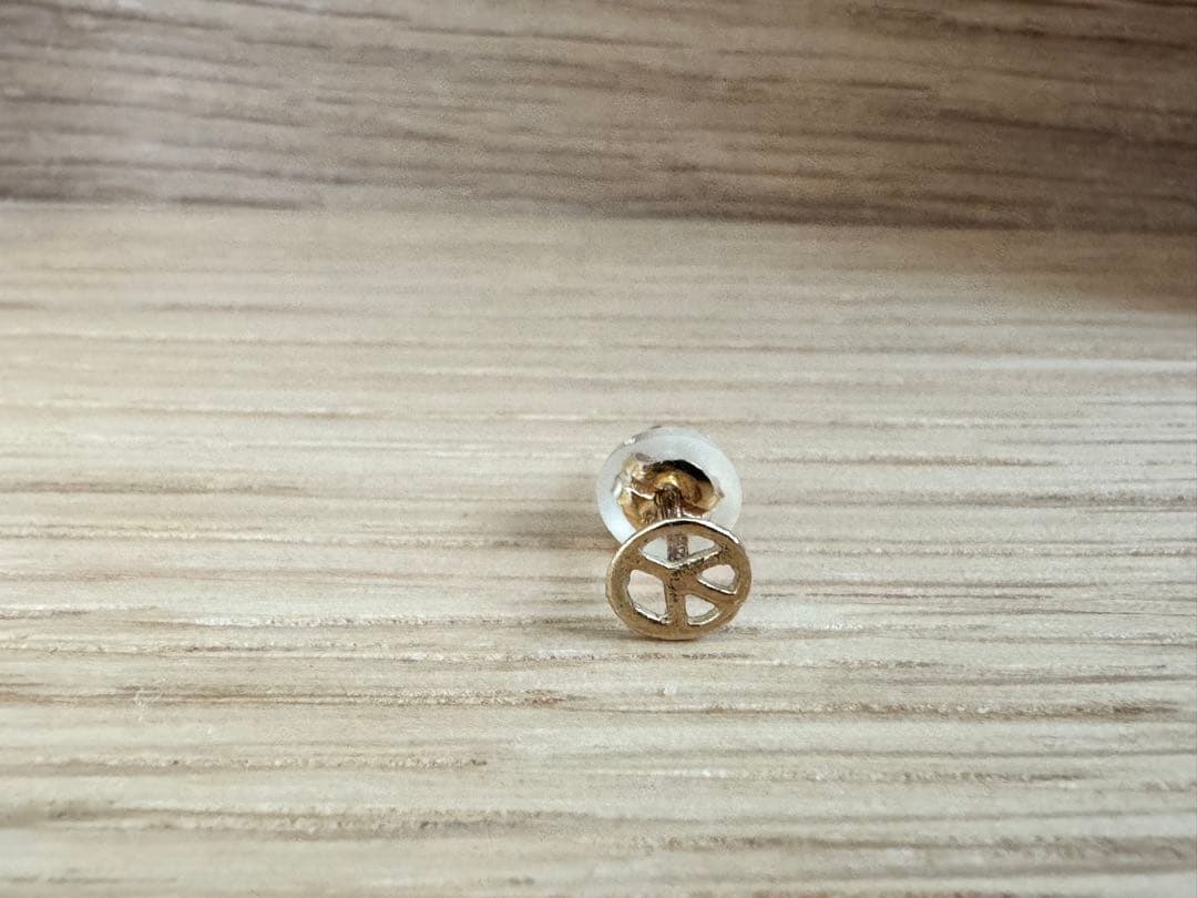 ビンゴブラザーズ　平和のシンボル ピアス(片耳用)