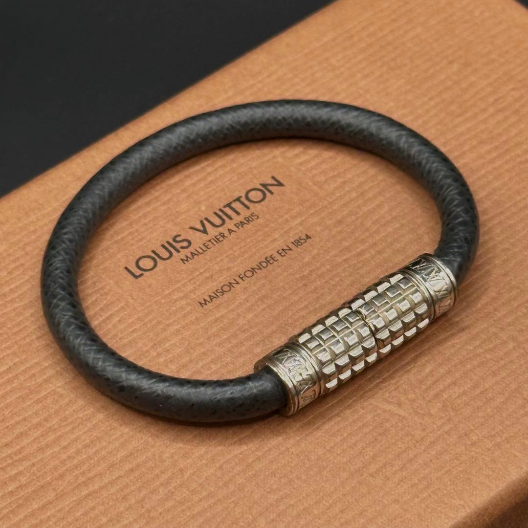 LOUIS VUITTON ブラスレ ディジット タイガ M6629E