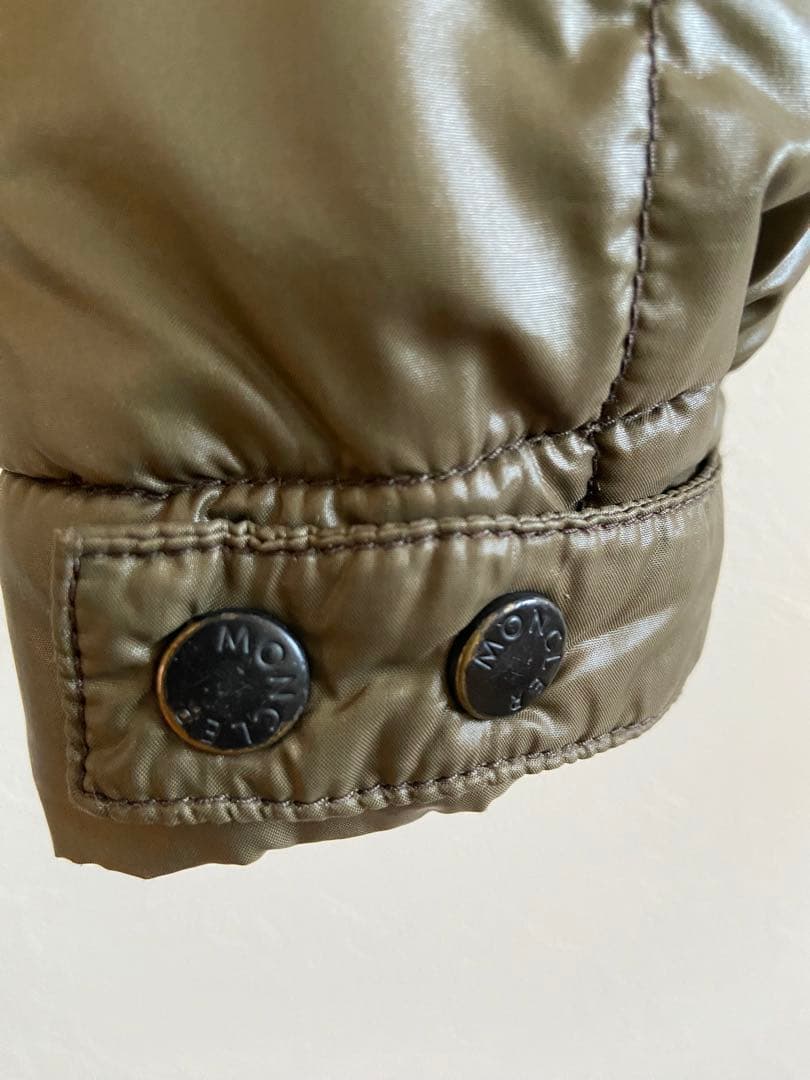 ぽるぽるさん専用MONCLER ダウンジャケットCHENE シェン カーキ