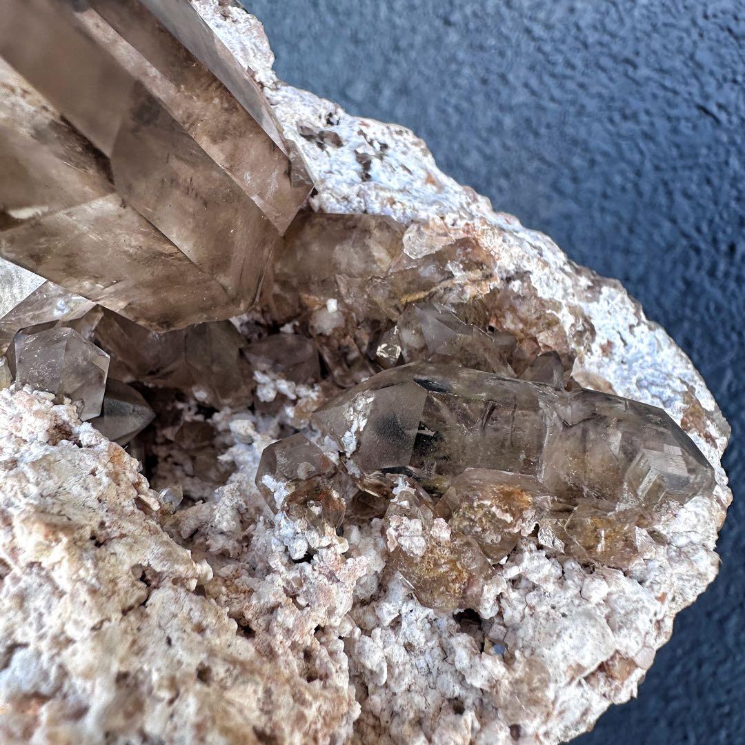 【金運☆魔除】高透明度☆高品質スモーキークォーツクラスター天然石 原石A1450