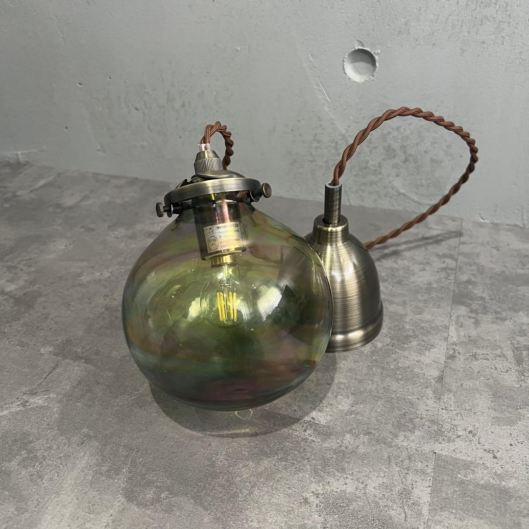 北欧風 虹色ガラスのペンダントライト