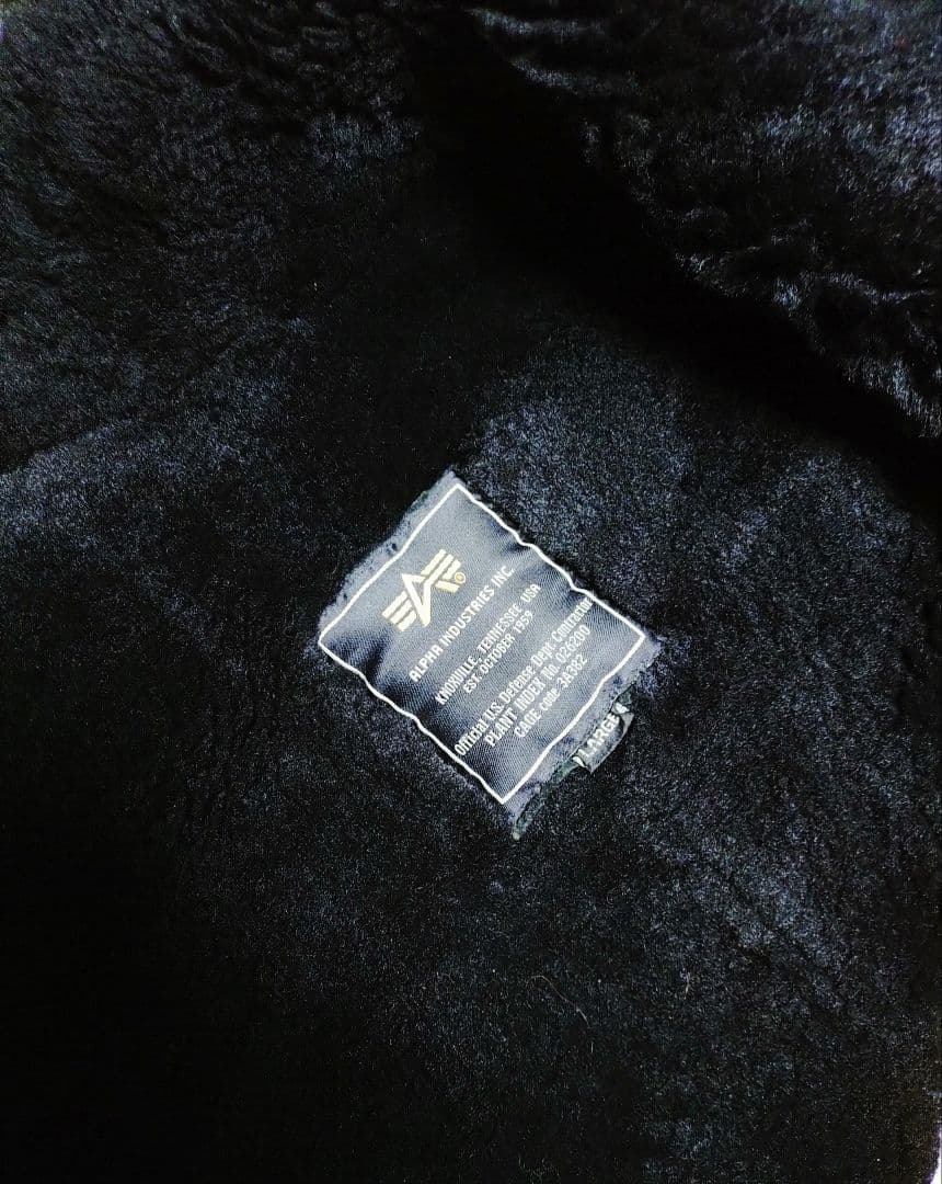 ✨今日だけ価格✨✰ALPHA✰Ｂ3リアルムートン✨USED美品✨