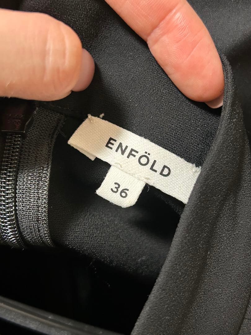 ENFOLD ブラック バルーンスリーブ ワンピース