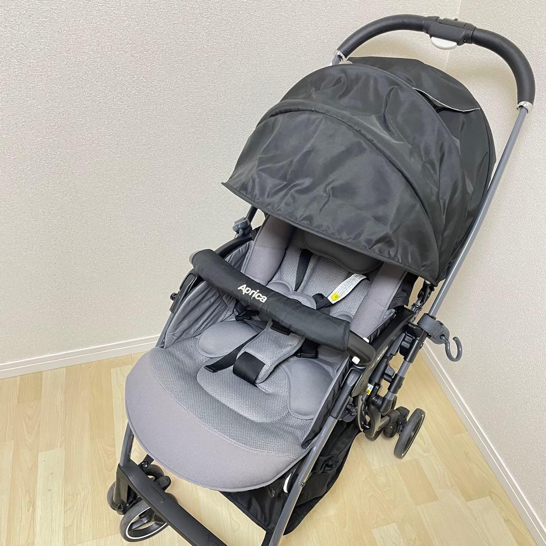 Aprica ラクーナ ソファー クッション グレー　アップリカ　エッグショック