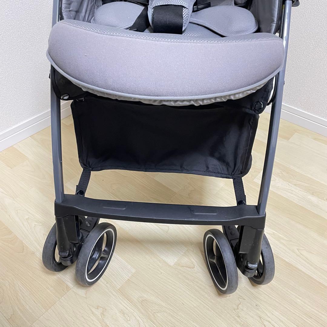 Aprica ラクーナ ソファー クッション グレー　アップリカ　エッグショック