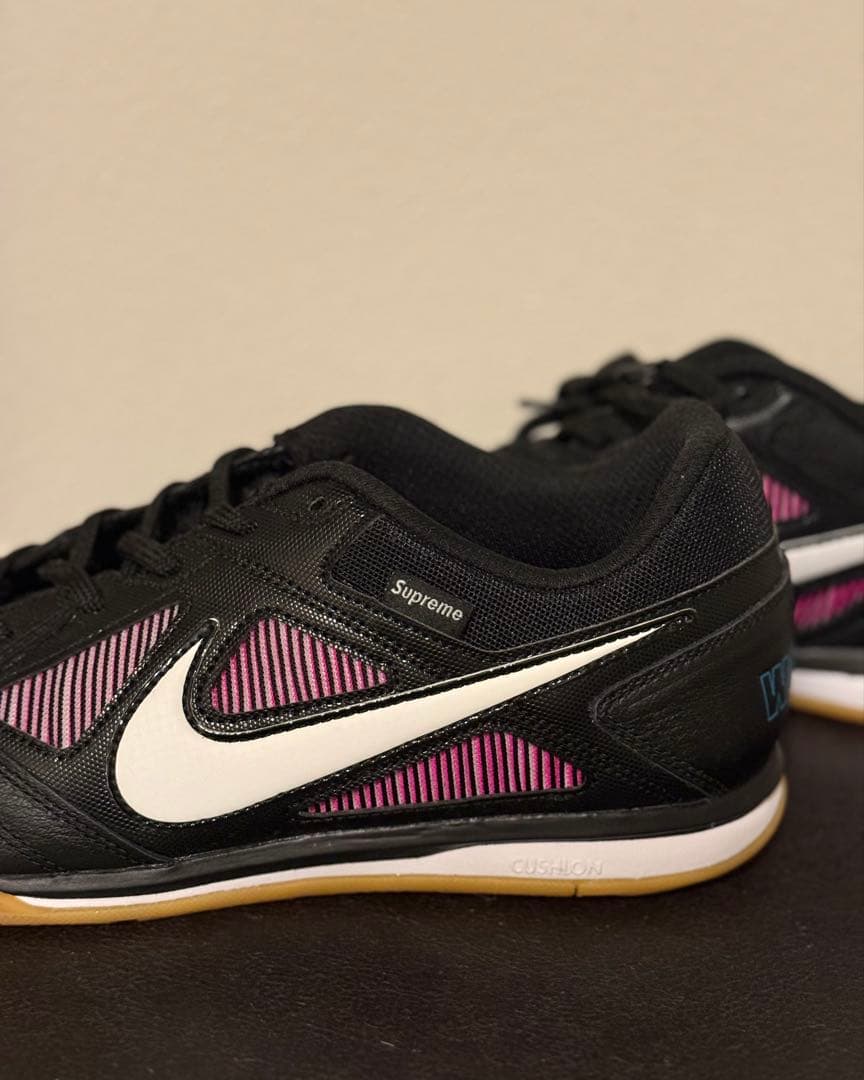【完全新品未着用】NIKE SB × supreme/SB GATO QS