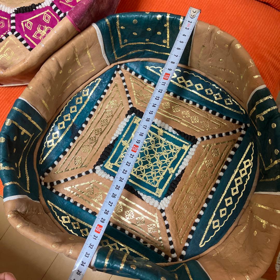 【激安セール】モロッコ産クッション、プフ(訳あり)説明読んで下さい　2個セット