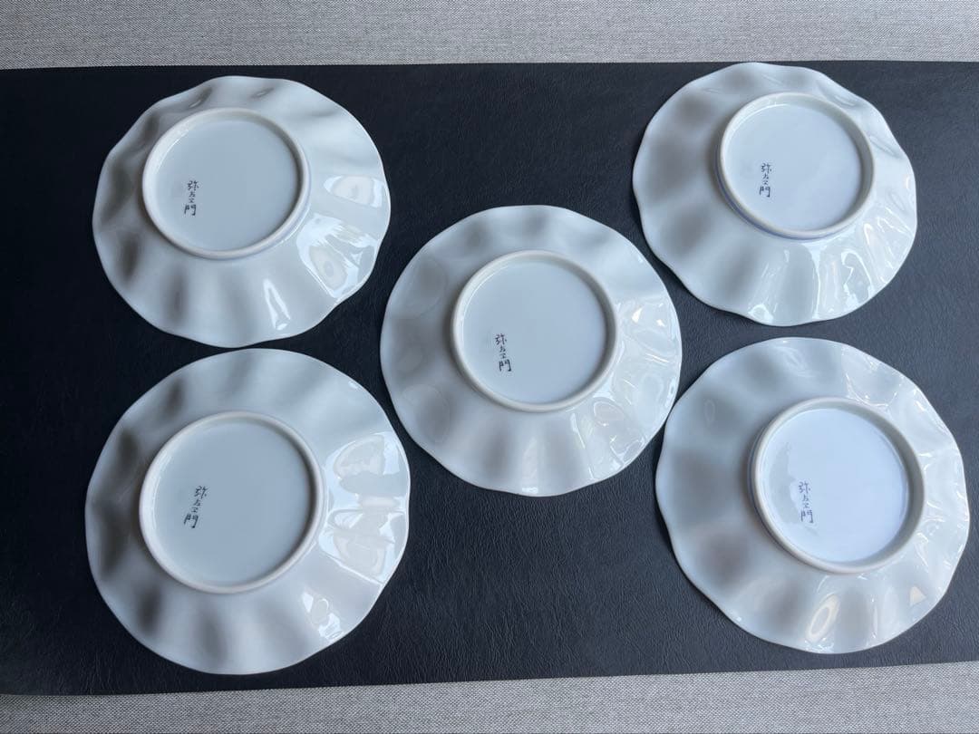 弥左エ門　大皿１枚　銘々皿５枚　弥左衛門