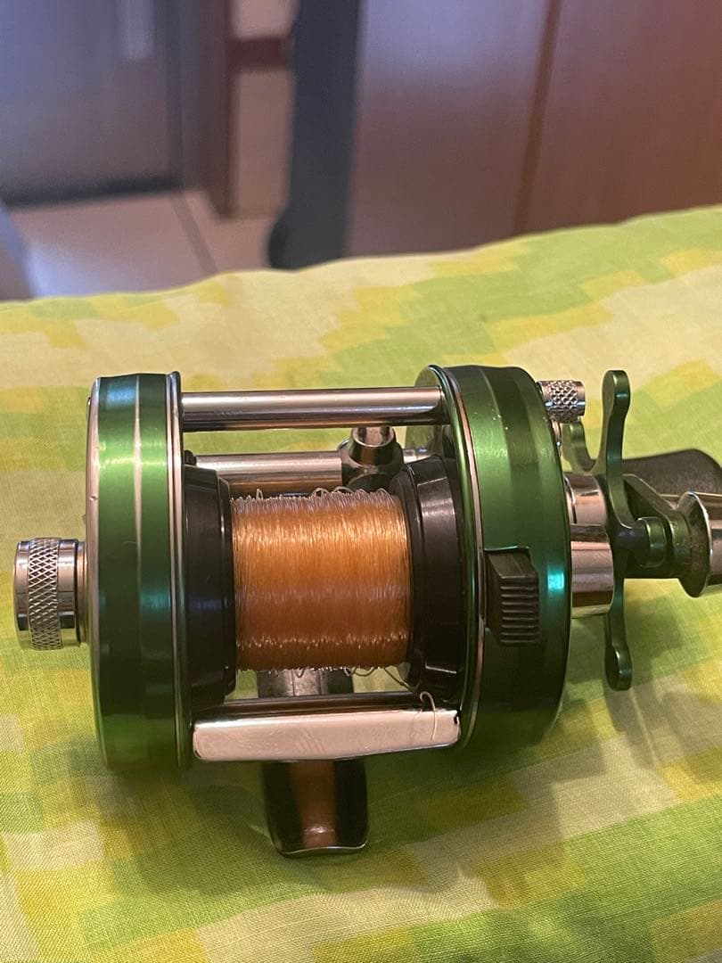 アブガルシア　アンバサダー2500c グリーン