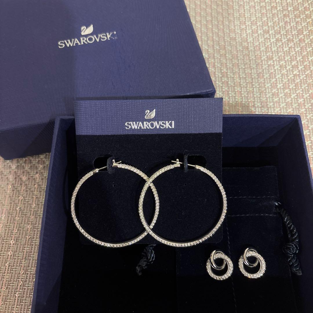 極美品【SWAROVSKY】フープピアス