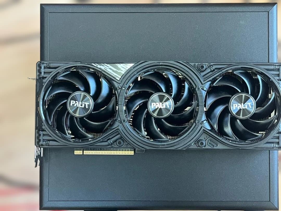 PALIT RTX 5070 Ti 16GB GDDR7 グラフィックボード