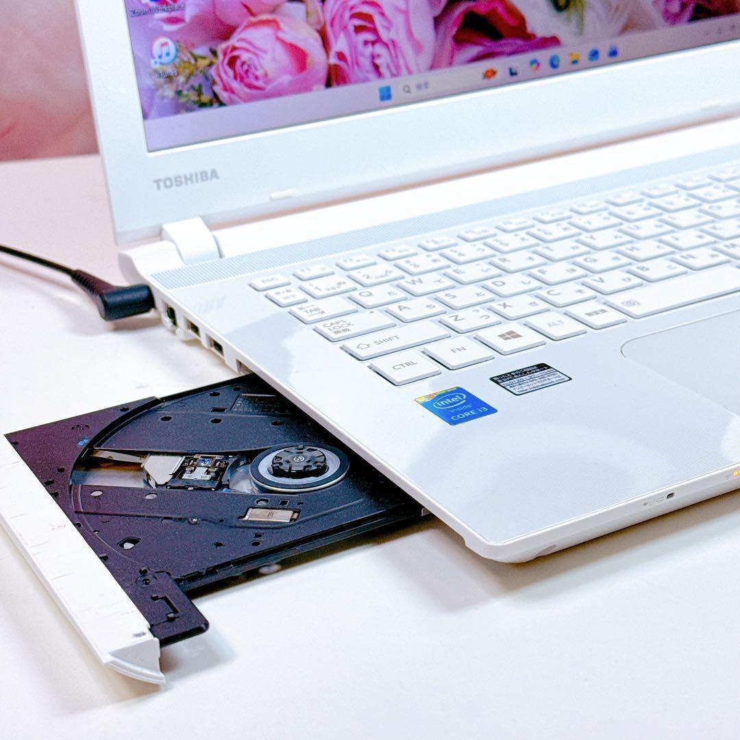 新品SSD✨windows11✨14型✨カメラ✨ノートパソコン✨オフィス✨薄型