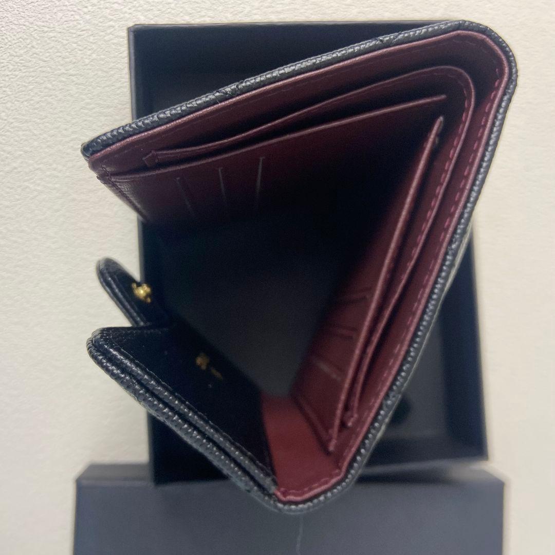 CHANEL（シャネル）ブラックレザー 三つ折り財布